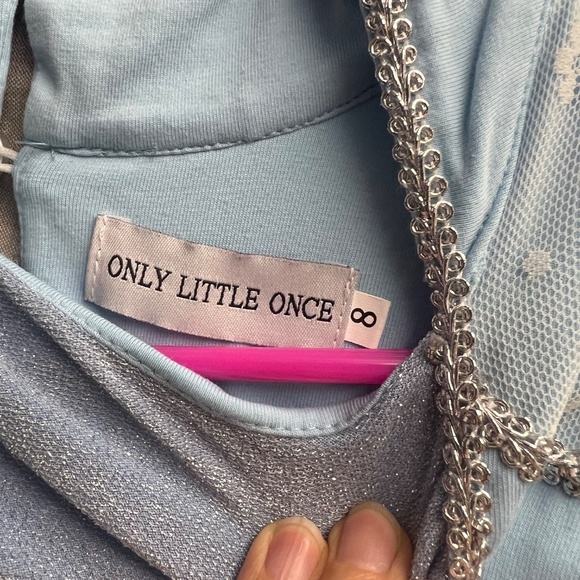 Only Little Once Elsa Dress and Cape Sz 8 - Picture 13 of 16